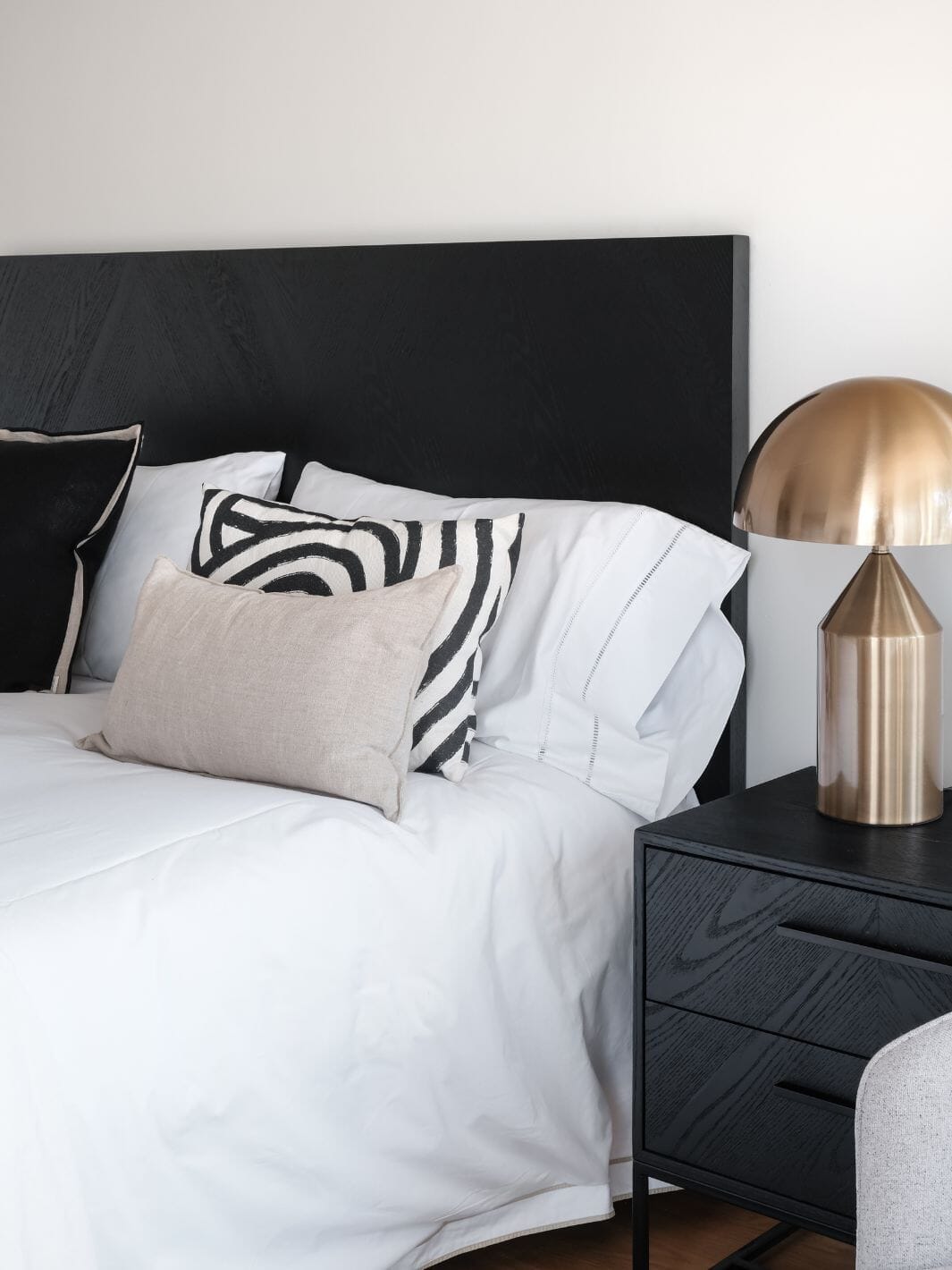 Colección Espelette & Sevilla & Genova Negro – Estilo Urbano Calite Interiorismo 