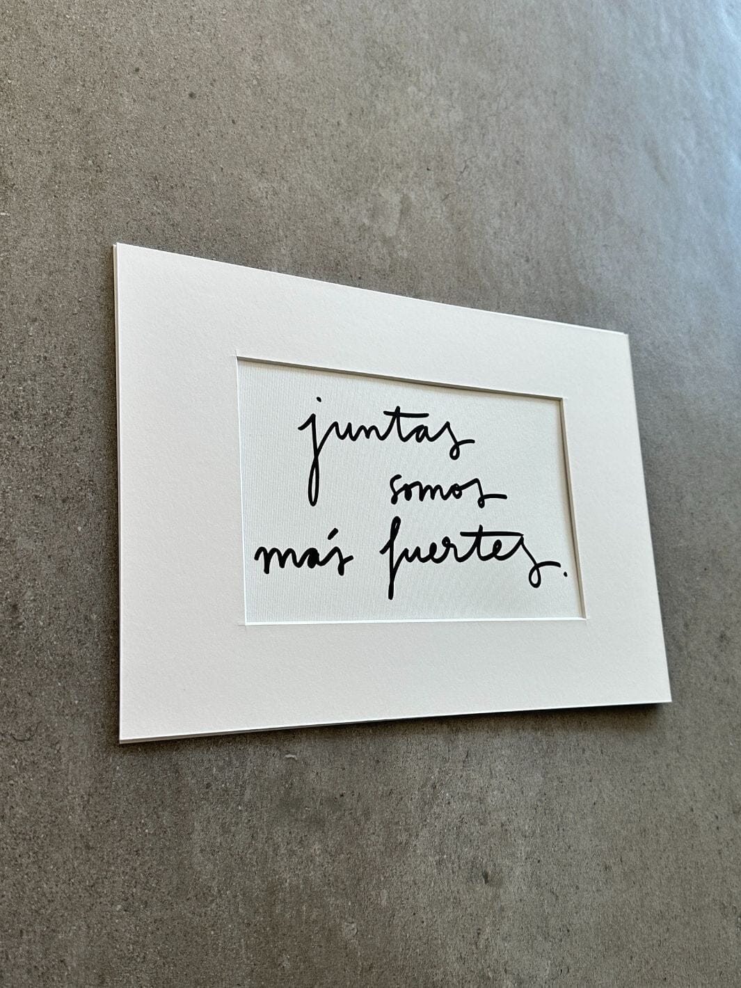 Juntas somos más fuertes. Calite Interiorismo 