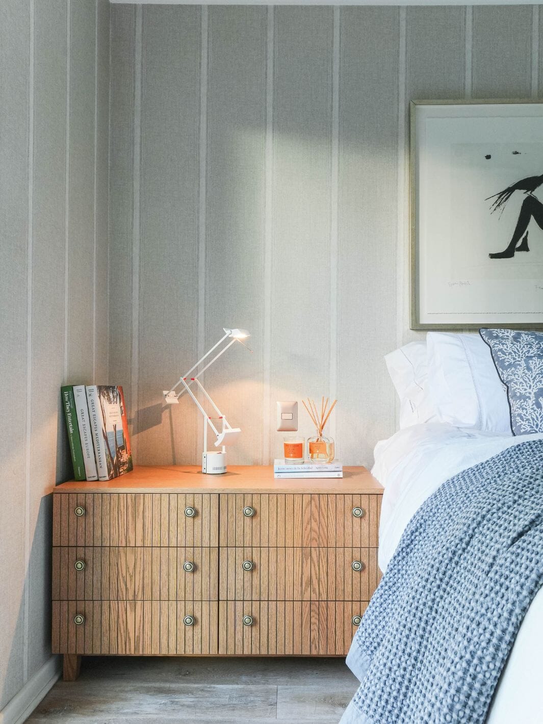 Velador Nuevo 100 cm Entrega Inmediata Calite Interiorismo 