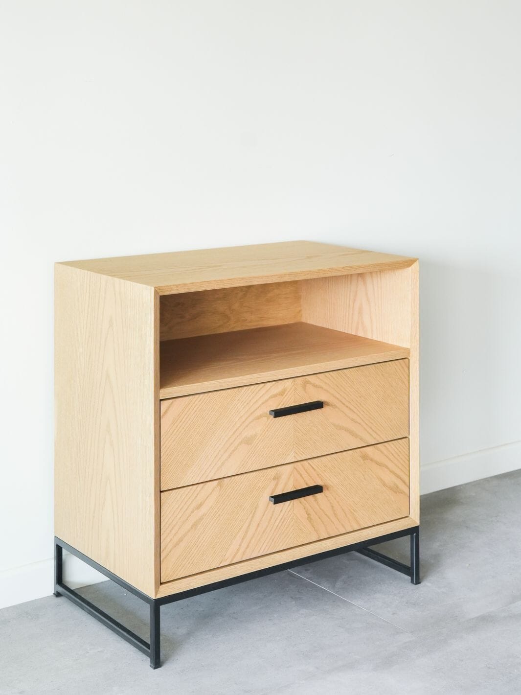 Velador Santander Tostado Entrega Inmediata Calite Interiorismo 