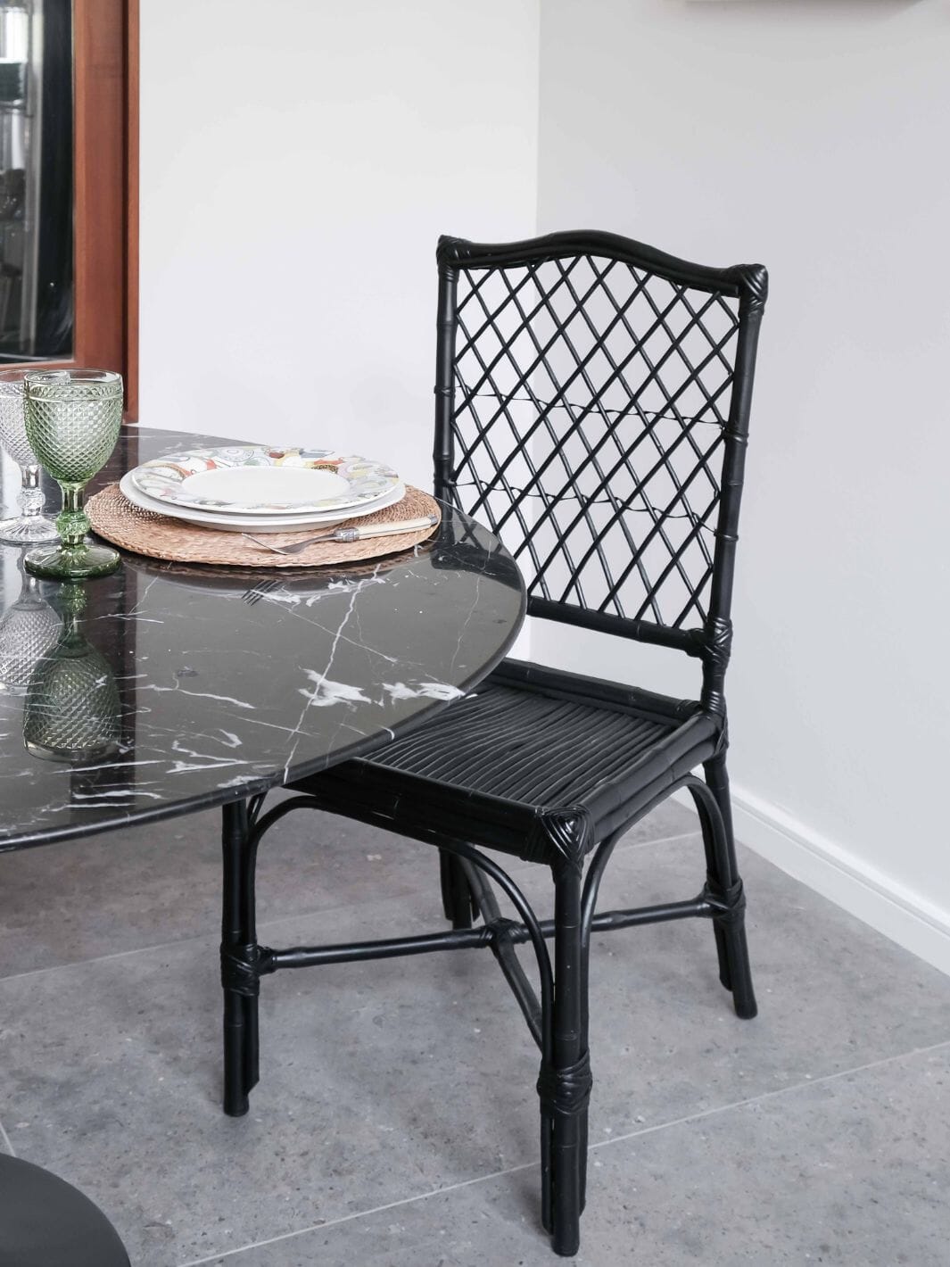 Silla Vernazza negra Calite Interiorismo 